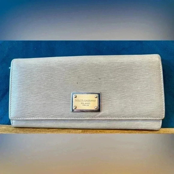 Dolce & Gabbana | Long Leather Wallet | Checkbook | Gold & Merlot Interior - Picture 1 of 10